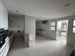 Beaverton Court (D10), Condominium #567878201